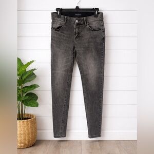 💜🔥💙MetHara Dark GrayJeans Size 6 | Mid Rise Stretch Denim | Faded Wash